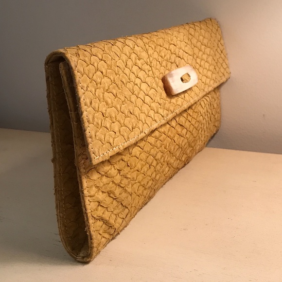 SNAKESKIN EMBOSSED LEATHER CLUTCH NWOT - Picture 5 of 6